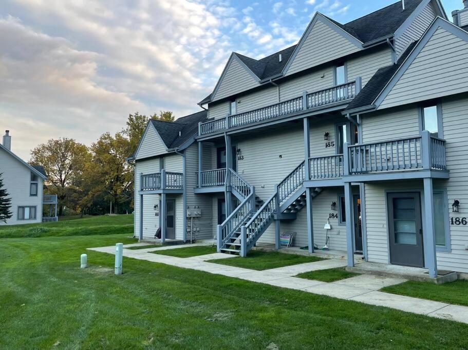 Skiing, Hiking, Village Of Eville Mtn Escape Ellicottville Exterior photo