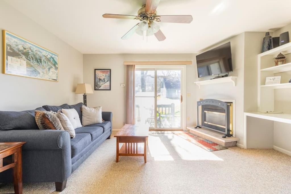 Skiing, Hiking, Village Of Eville Mtn Escape Ellicottville Exterior photo