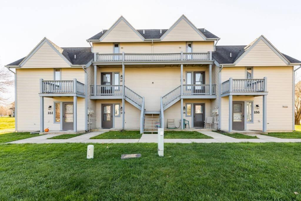 Skiing, Hiking, Village Of Eville Mtn Escape Ellicottville Exterior photo